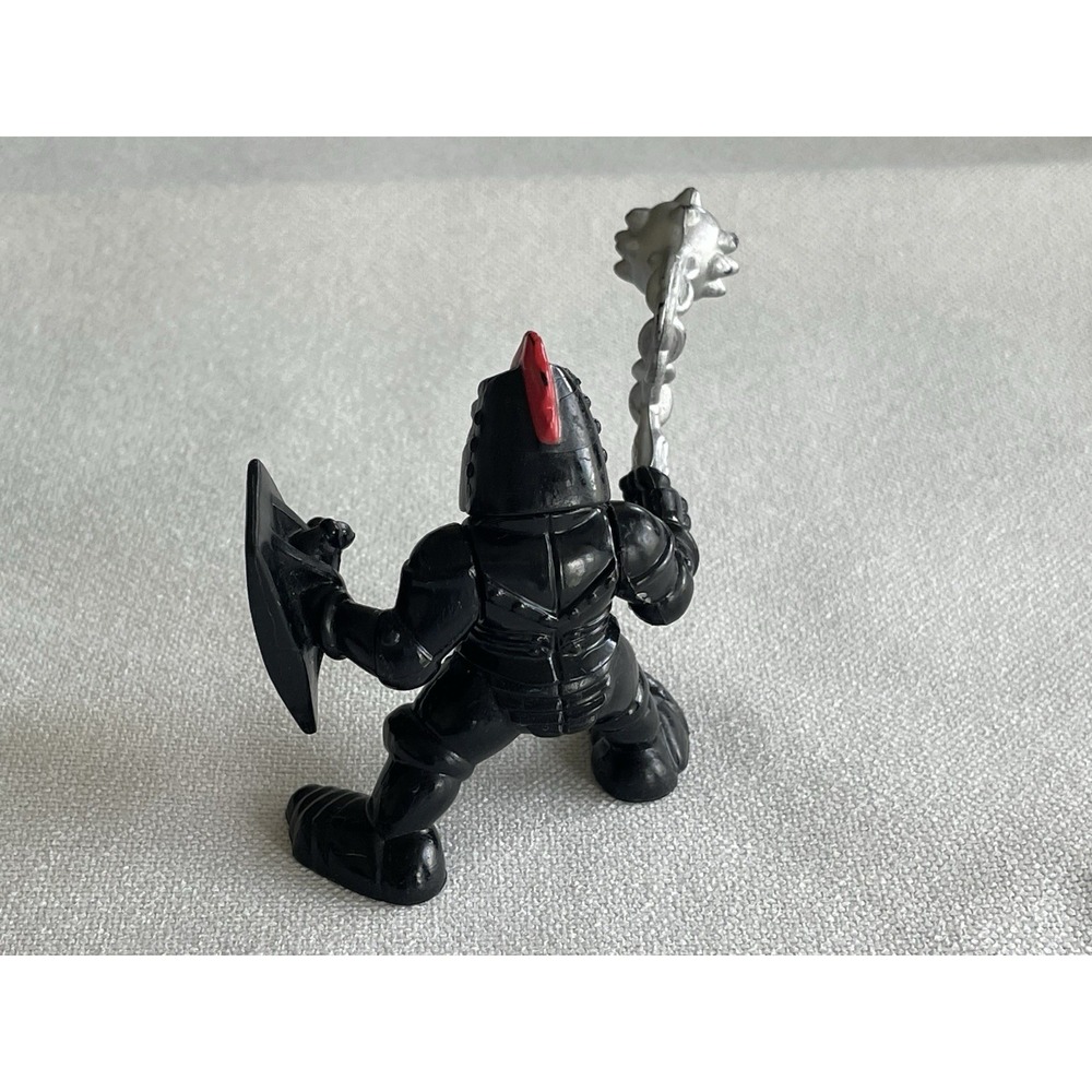 1994 Fisher Price Great Adventures Castle Black Knight Armor Mace Action Figure - Picture 5 of 9